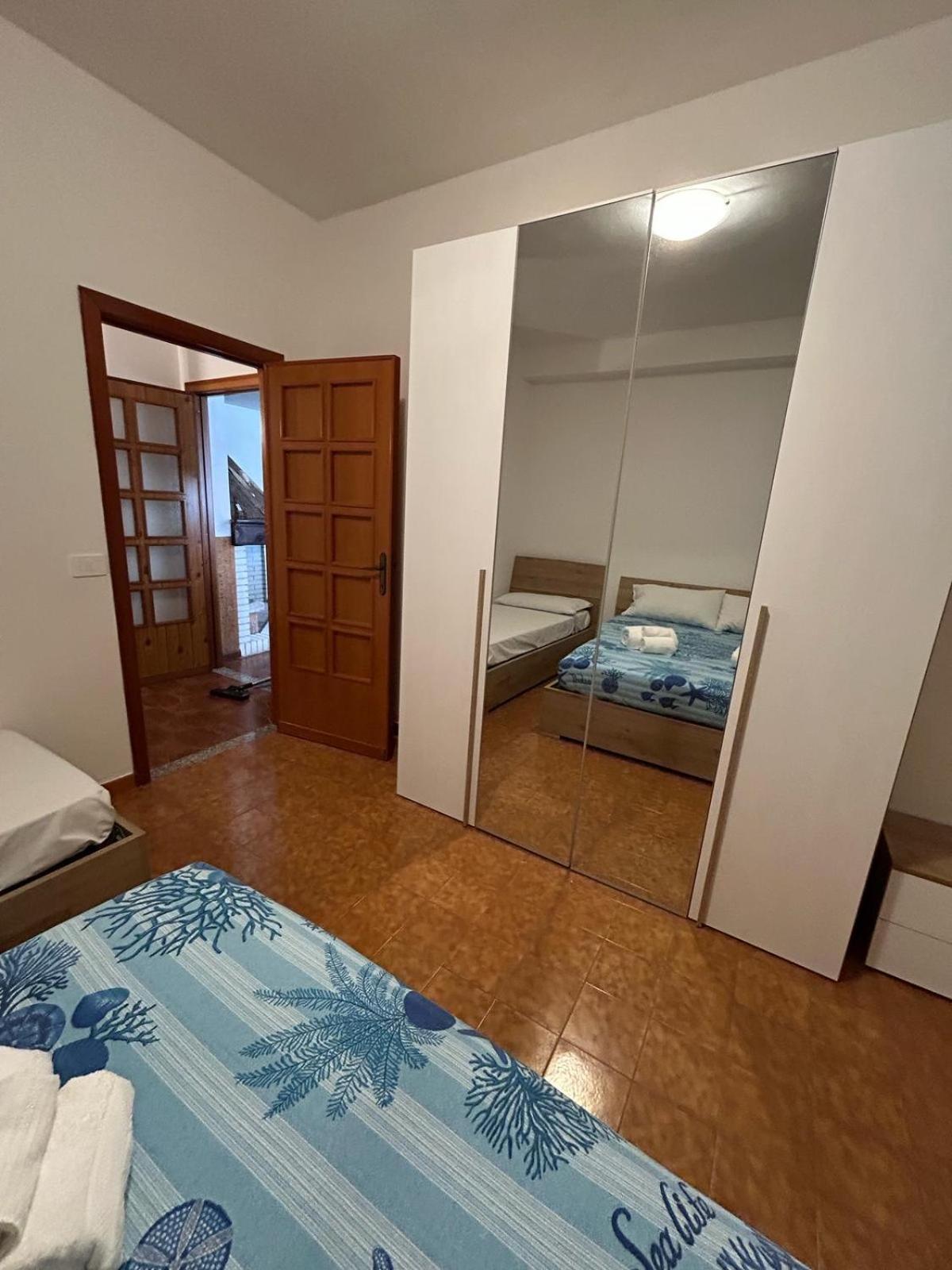 Villa Nicanda- 100 Mt Dal Mare- Giardino Porto Columbu - Perd'E Sali Екстериор снимка